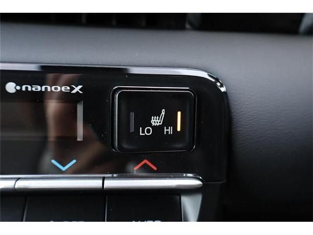 TOYOTA VOXY 4WD 2025