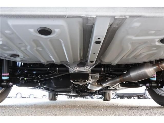 TOYOTA VOXY 4WD 2025