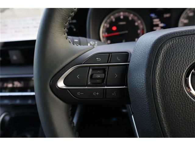 TOYOTA VOXY 4WD 2025