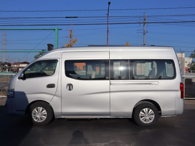 NISSAN NV350 CARAVAN 2019
