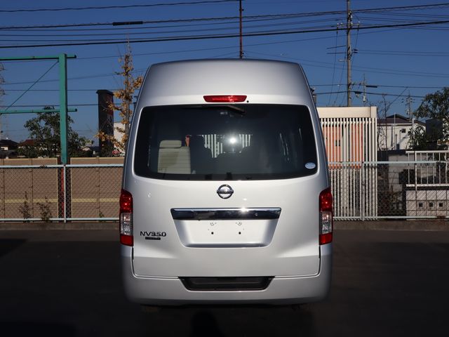 NISSAN NV350 CARAVAN 2019