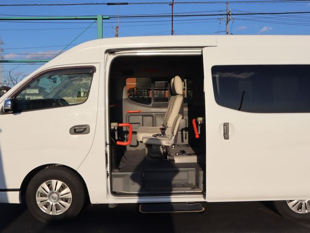 NISSAN NV350 CARAVAN 2018