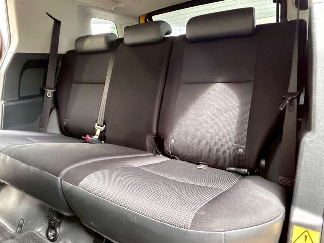 TOYOTA FJ CRUISER 4WD 2011