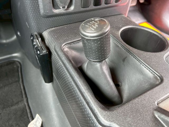 TOYOTA FJ CRUISER 4WD 2011