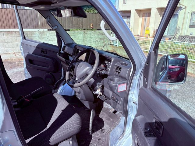 DAIHATSU HIJET CARGO 2019