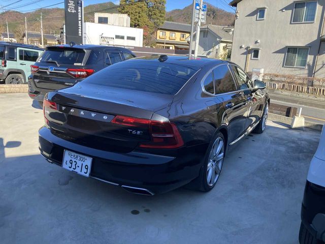 VOLVO VOLVO S90 2017