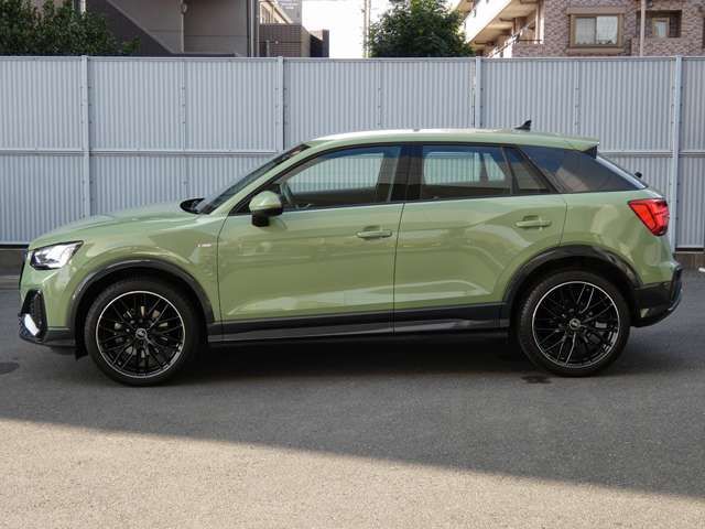 AUDI AUDI Q2 2022