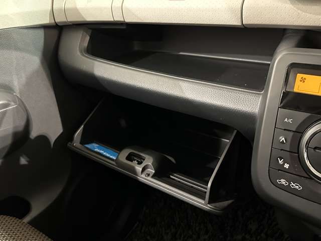 SUZUKI MR WAGON 2011