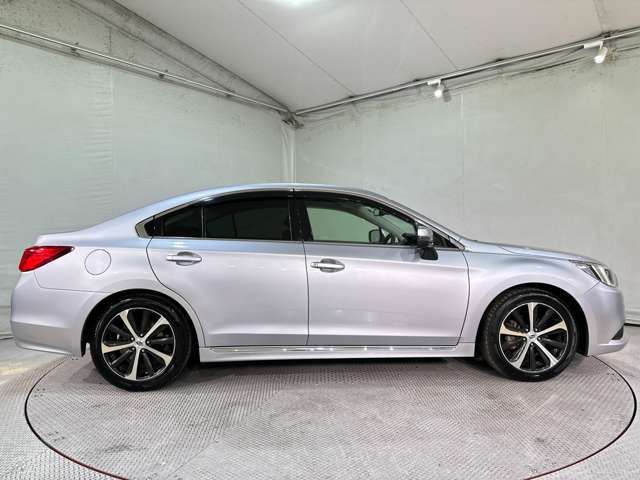 SUBARU LEGACY B4 2016