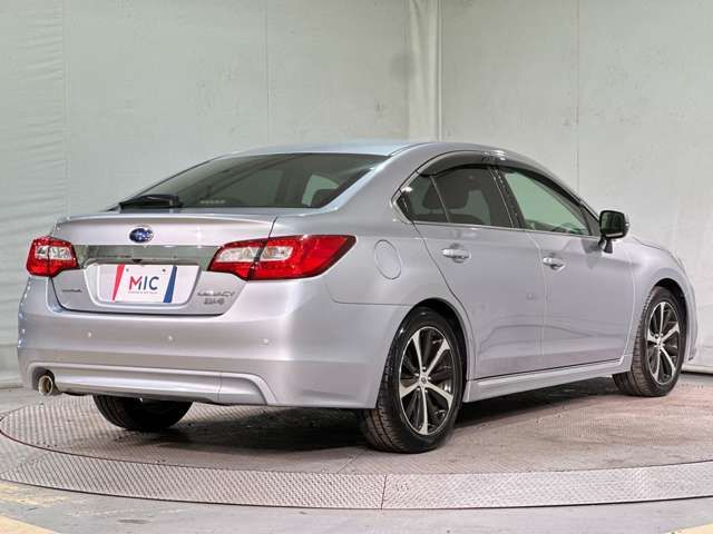 SUBARU LEGACY B4 2016
