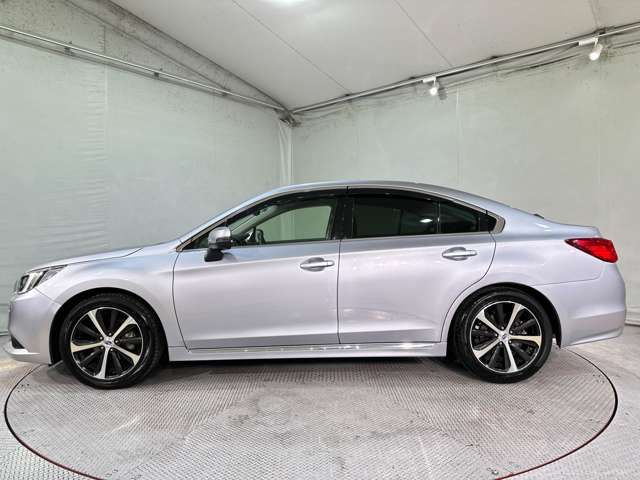 SUBARU LEGACY B4 2016