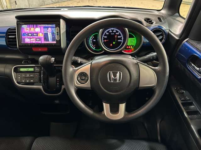 HONDA N BOX 2015