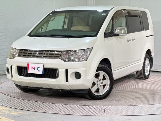 MITSUBISHI DELICA D:5 2WD 2008