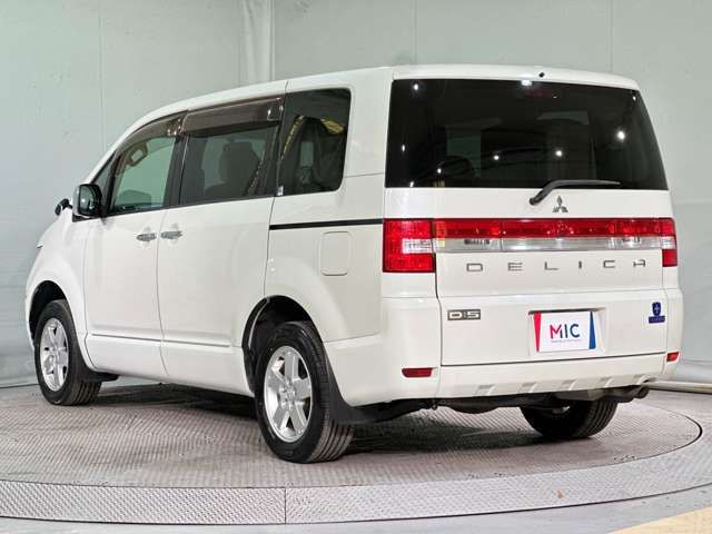 MITSUBISHI DELICA D:5 2WD 2008