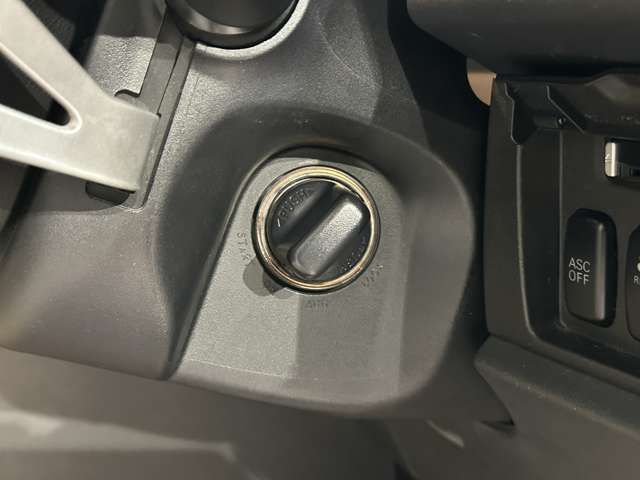 MITSUBISHI DELICA D:5 2WD 2008