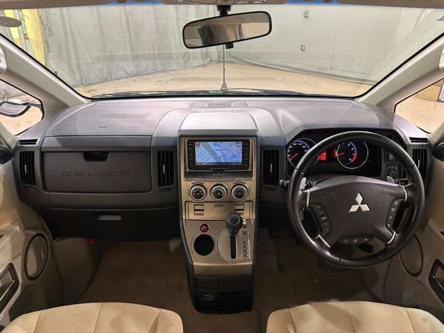 MITSUBISHI DELICA D:5 2WD 2008