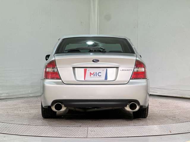 SUBARU LEGACY B4 2005