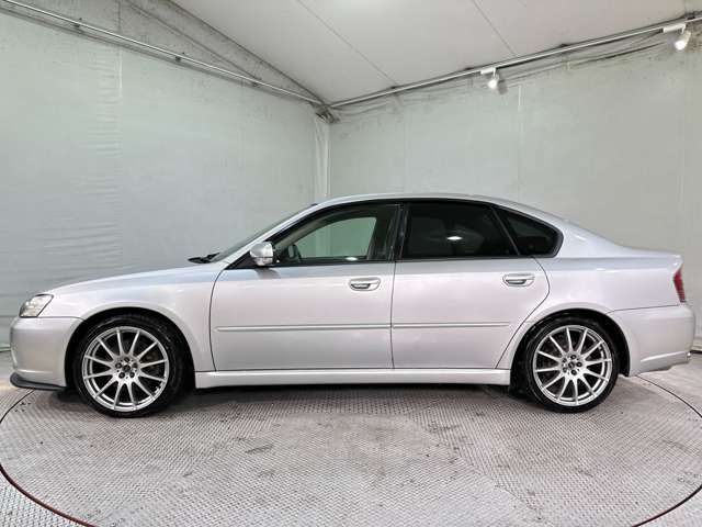 SUBARU LEGACY B4 2005
