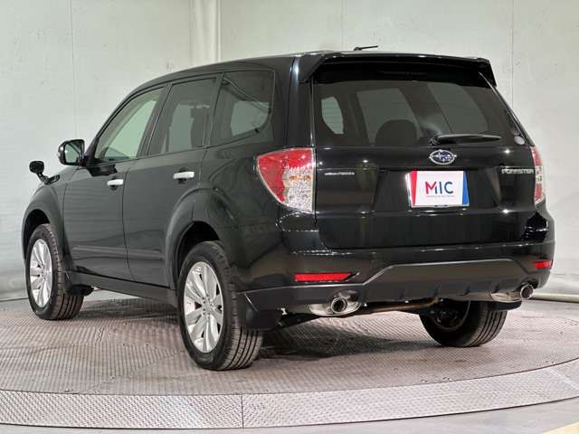 SUBARU FORESTER 2012