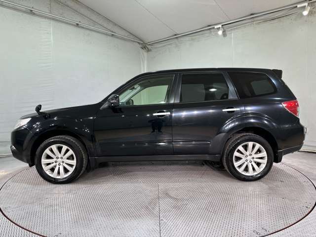 SUBARU FORESTER 2012