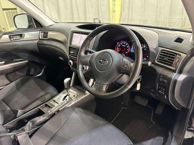 SUBARU FORESTER 2012