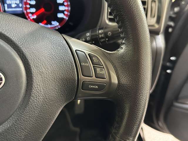 SUBARU FORESTER 2012