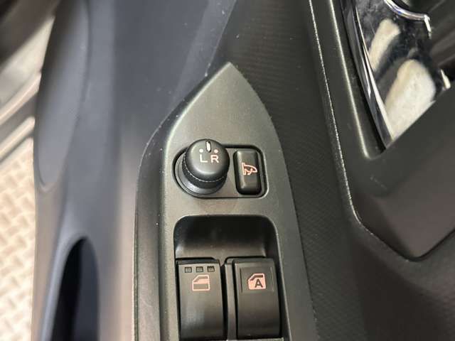 DAIHATSU MIRA e:S 2017