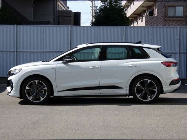 AUDI AUDI Q4 e-tron 2025