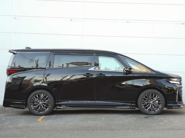 TOYOTA VELLFIRE 2025