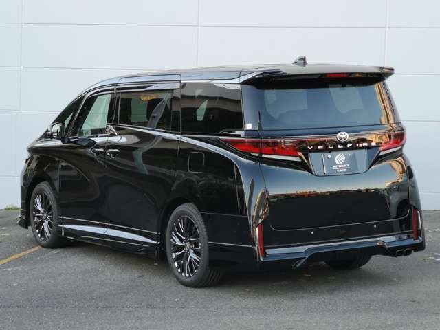TOYOTA VELLFIRE 2025