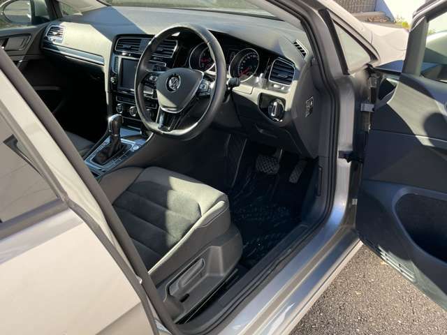 VOLKSWAGEN VOLKSWAGEN GOLF 2016