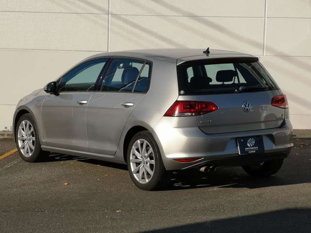 VOLKSWAGEN VOLKSWAGEN GOLF 2016
