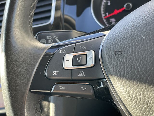 VOLKSWAGEN VOLKSWAGEN GOLF 2016