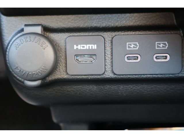 SUZUKI XBEE 4WD 2025