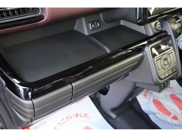 SUZUKI Spacia custom 4WD 2025