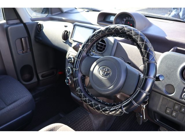 TOYOTA SPADE 4WD 2013