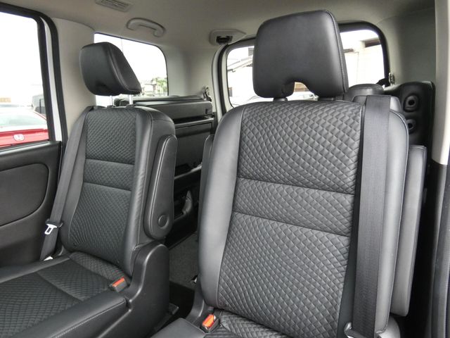 NISSAN SERENA  WG 2020