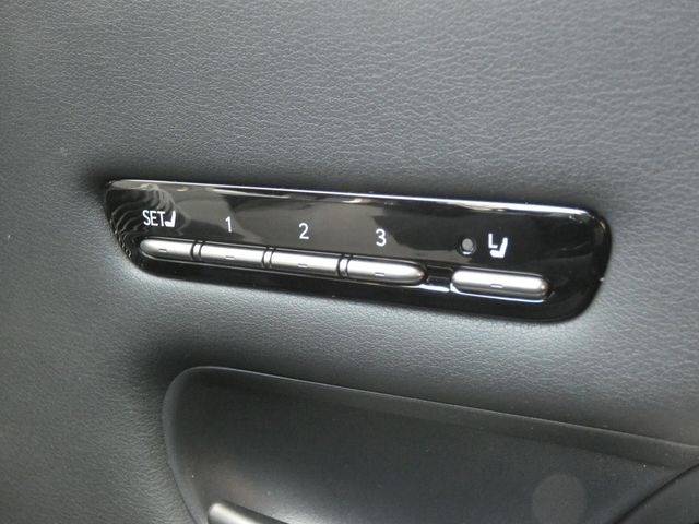 TOYOTA LEXUS LS500 2018