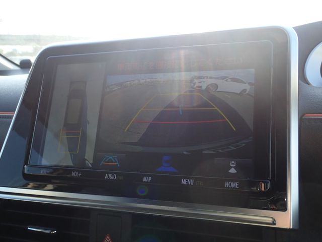 TOYOTA SIENTA HYBRID 2018