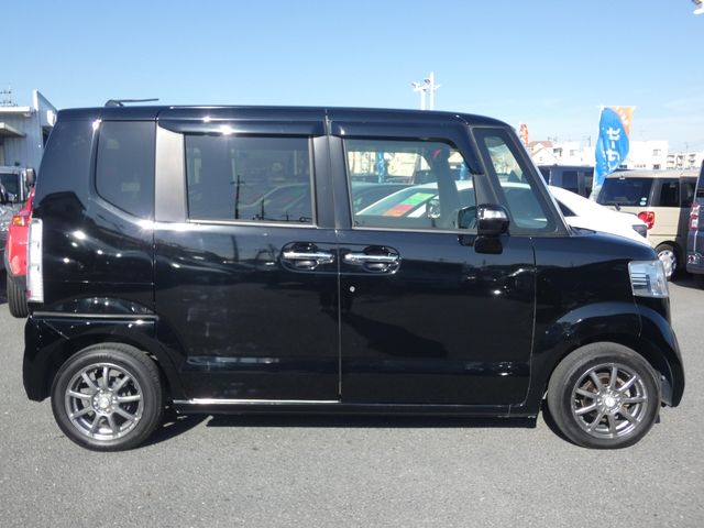 HONDA N BOX 2016