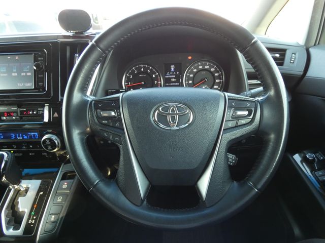 TOYOTA ALPHARD 2015