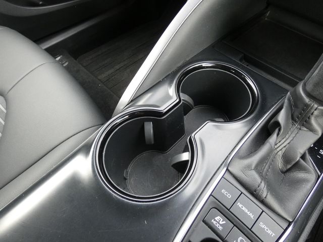 TOYOTA CAMRY HYBRID 2018