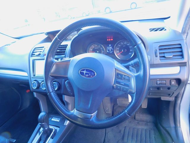 SUBARU FORESTER 2012