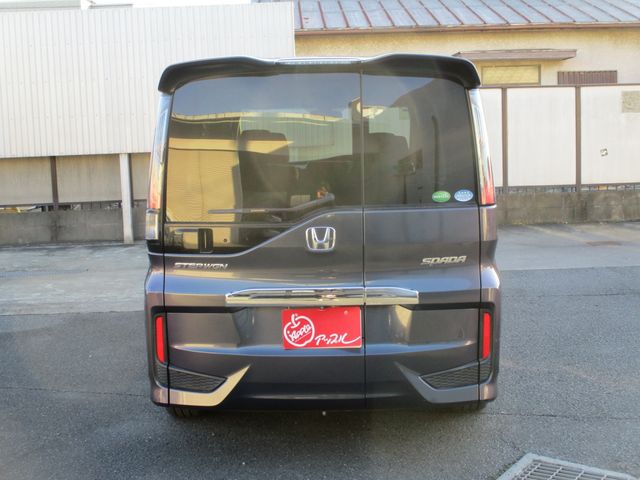HONDA STEPWAGON SPADA 2015