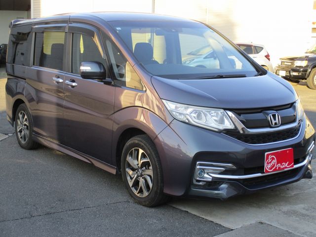HONDA STEPWAGON SPADA 2015