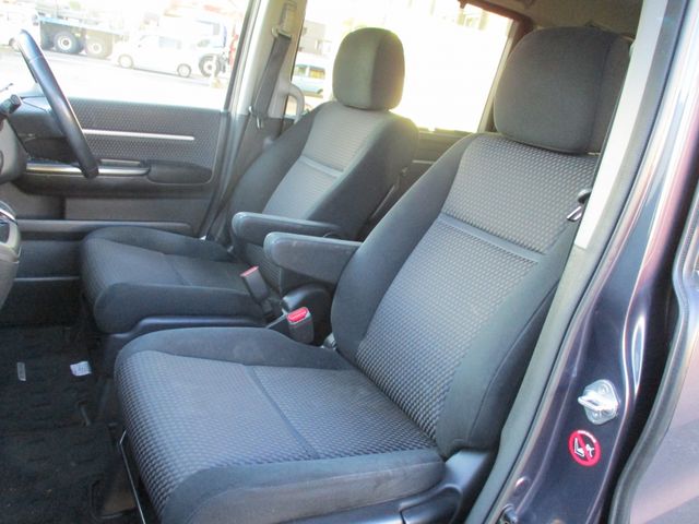 HONDA STEPWAGON SPADA 2015