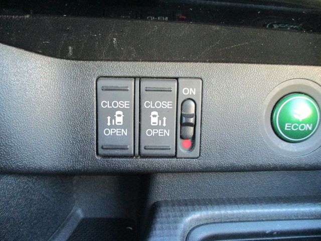 HONDA STEPWAGON SPADA 2015