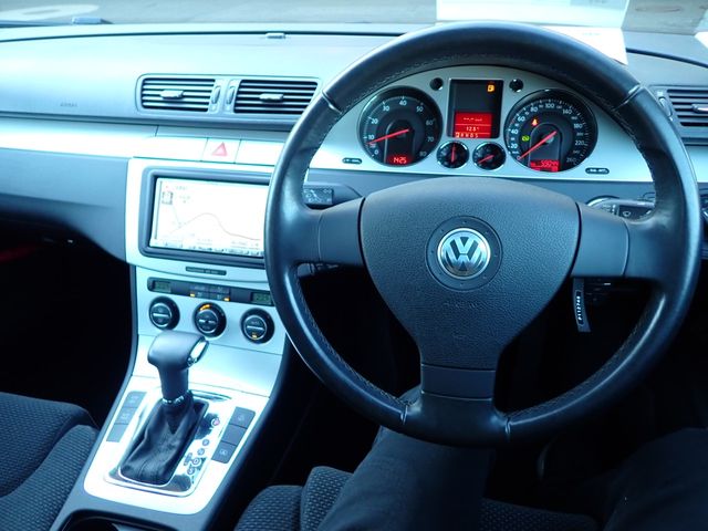 VOLKSWAGEN VOLKSWAGEN PASSAT sedan 2009
