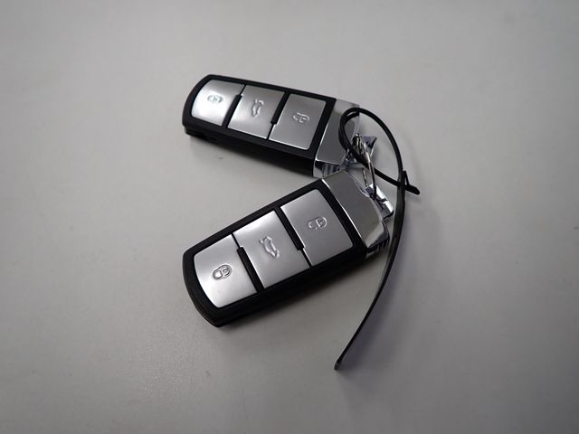 VOLKSWAGEN VOLKSWAGEN PASSAT sedan 2009