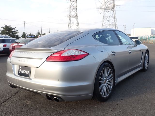 PORSCHE PORSCHE PANAMERA 2009
